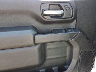 2023 GMC Sierra Pro