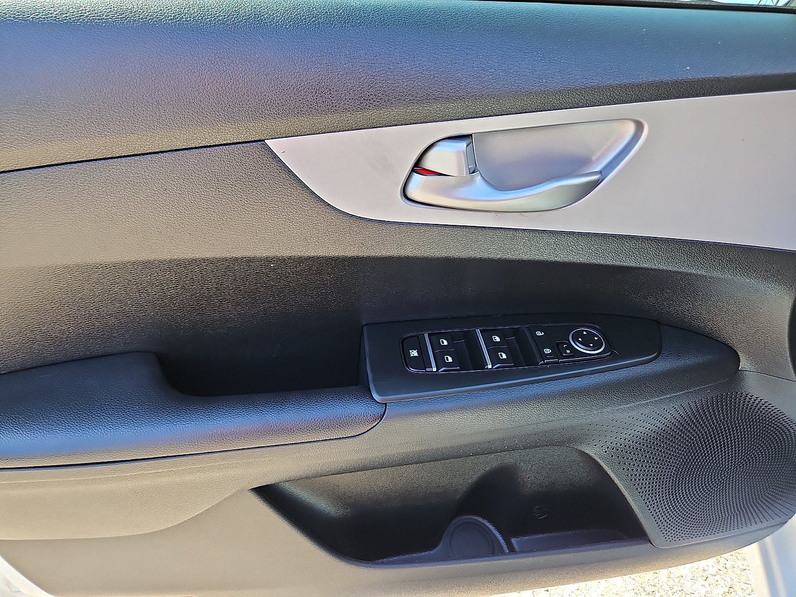 2024 Kia Forte LX