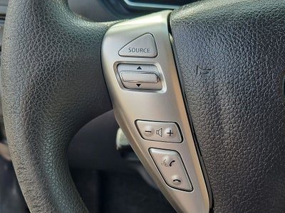 2016 Nissan Versa SV