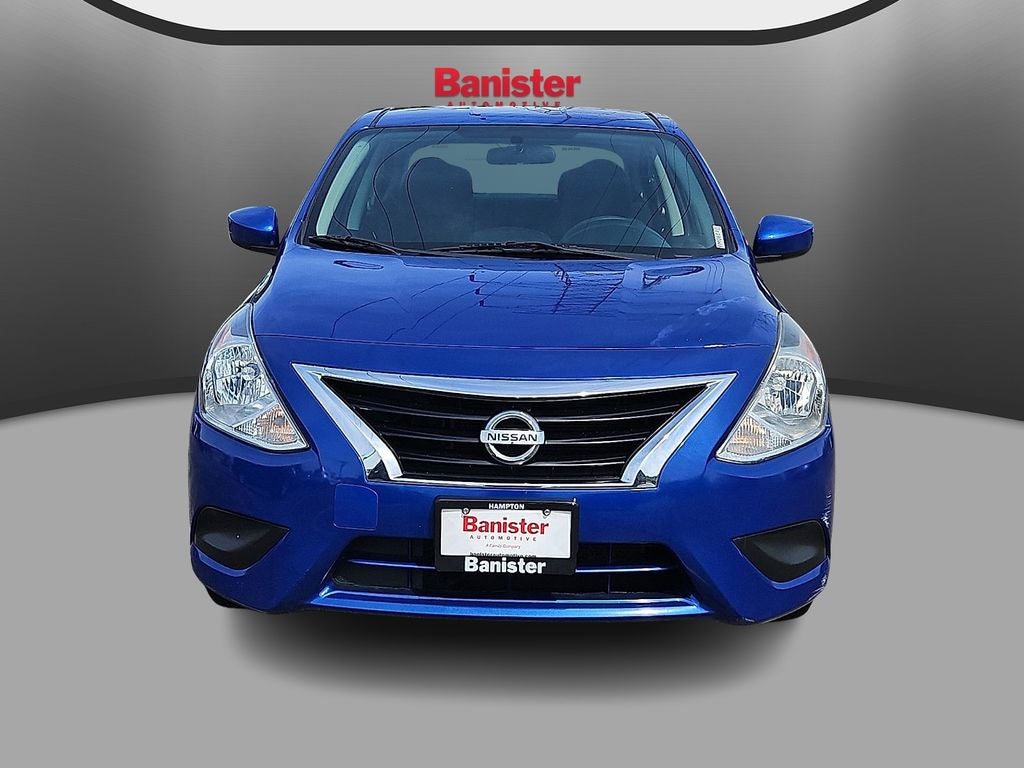 2016 Nissan Versa SV