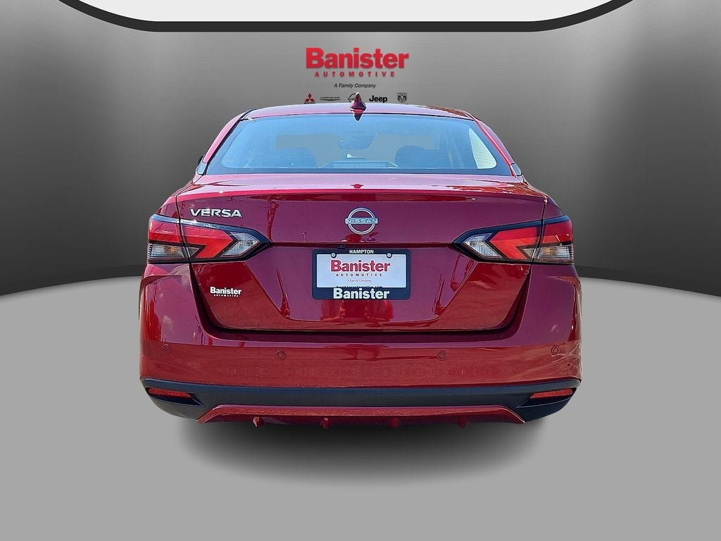 2025 Nissan Versa SV