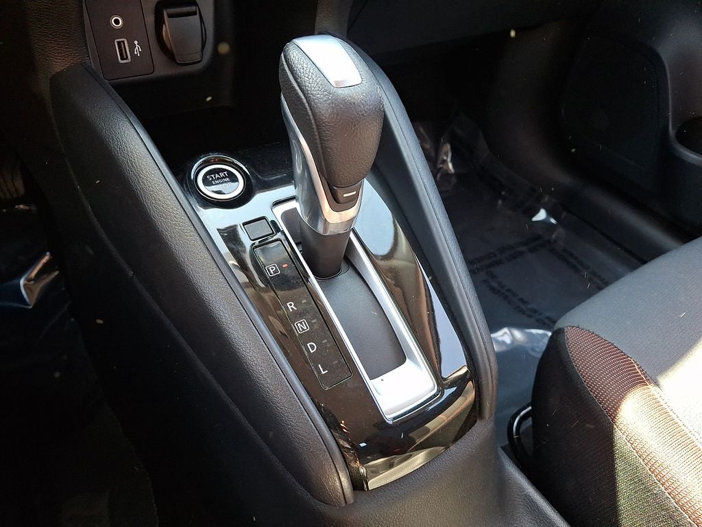 2020 Nissan Versa SR