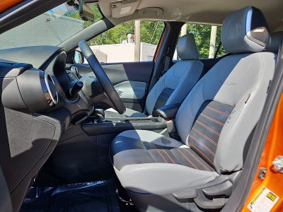 2022 Nissan Kicks SR