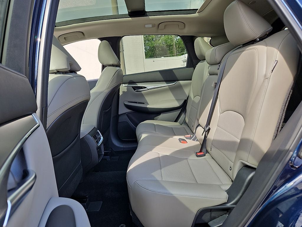 2023 INFINITI QX50 LUXE