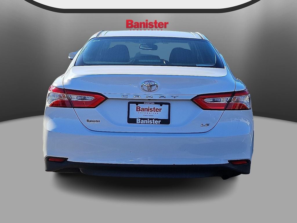 2018 Toyota Camry LE