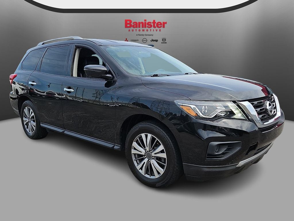 2019 Nissan Pathfinder SL