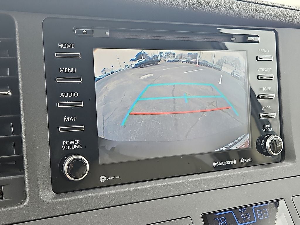 2020 Toyota Sienna XLE