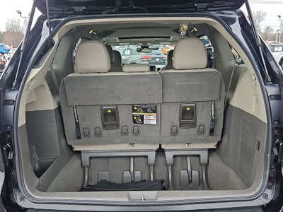 2020 Toyota Sienna XLE