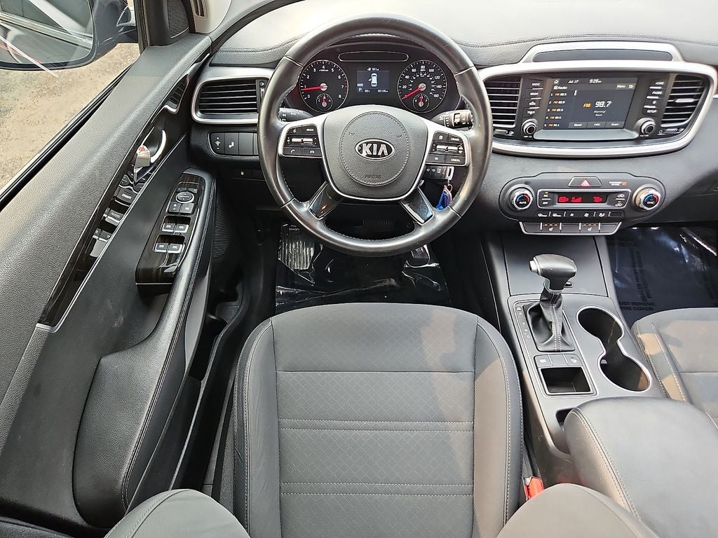 2020 Kia Sorento LX