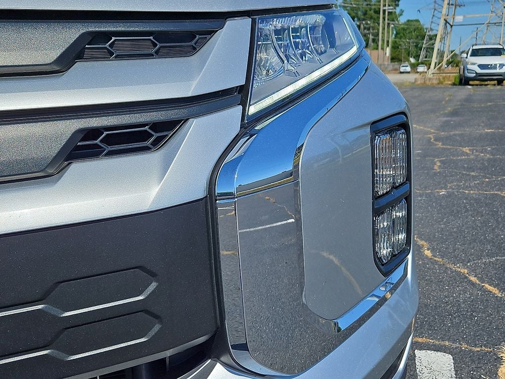 2022 Mitsubishi Outlander Sport ES