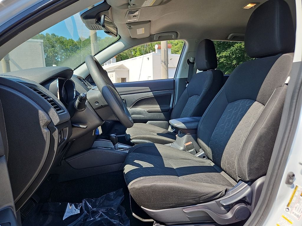 2022 Mitsubishi Outlander Sport ES