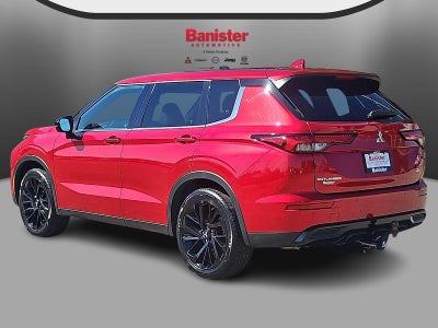 2024 Mitsubishi Outlander SE Black Edition w/Pano Roof