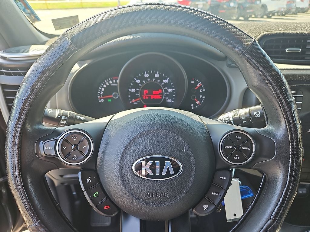 2016 Kia Soul Base
