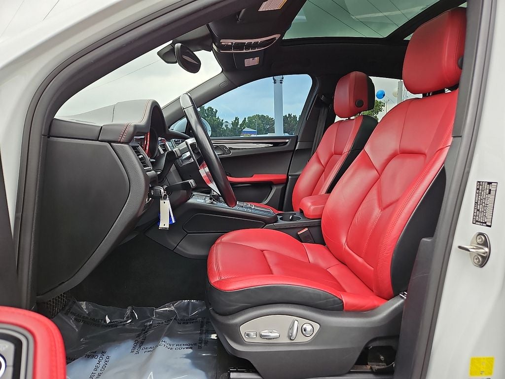 2018 Porsche Macan Base