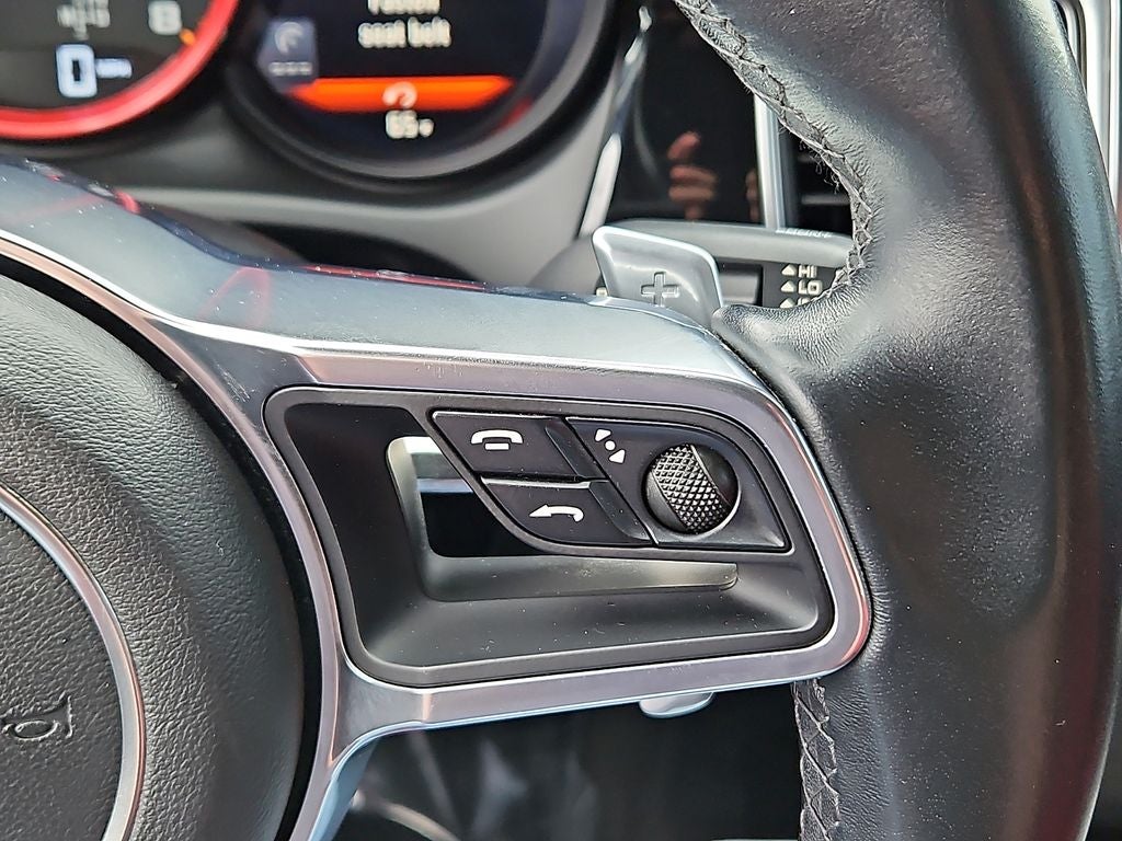 2018 Porsche Macan Base